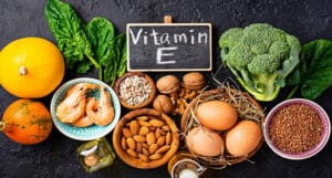 Vitamin E and heart